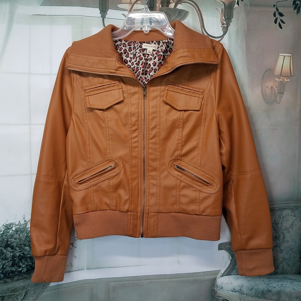 Zenana outfitters moto jacket sz. L tan